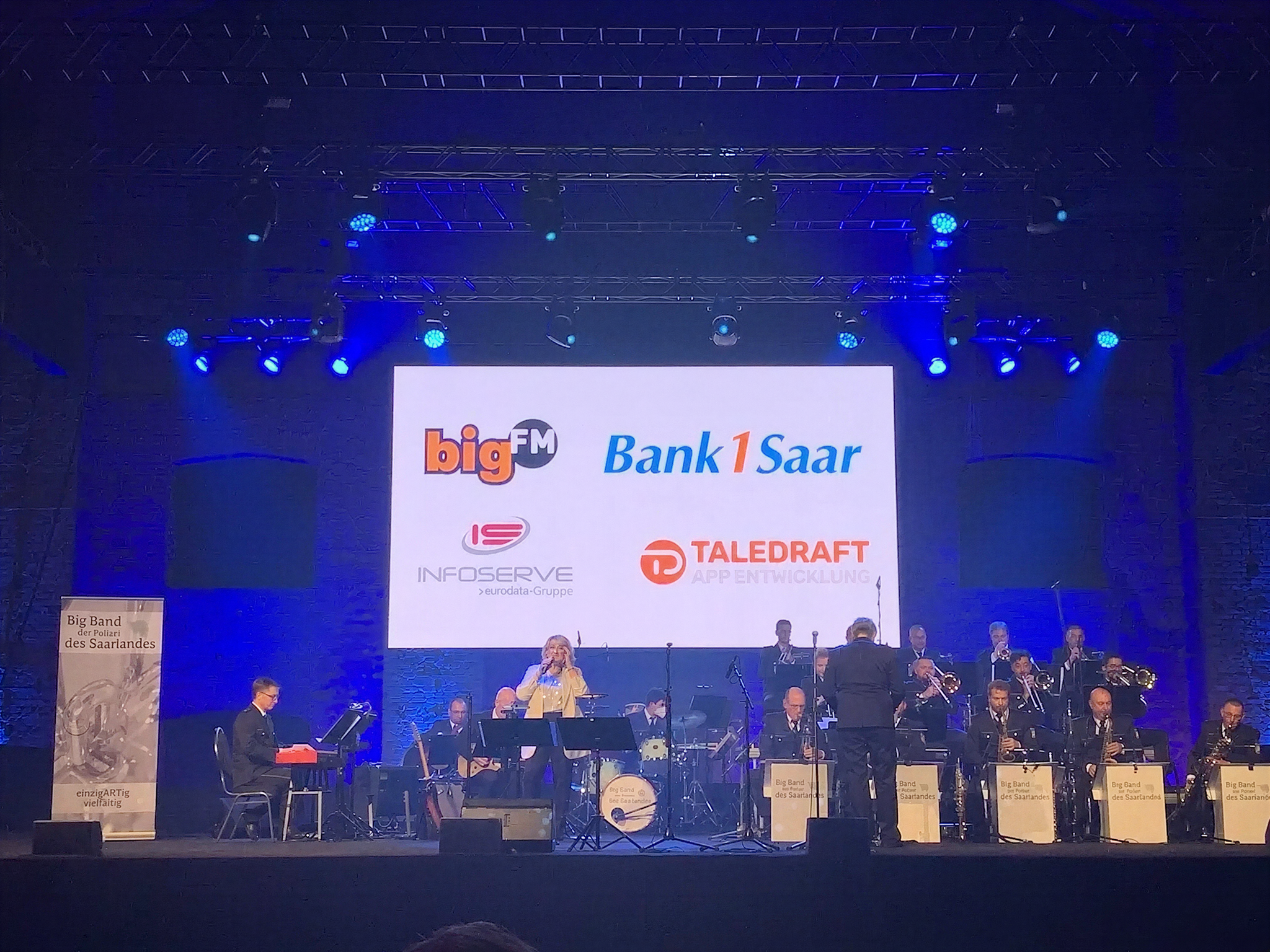 taledraft auf dem wirtschaftsball saar